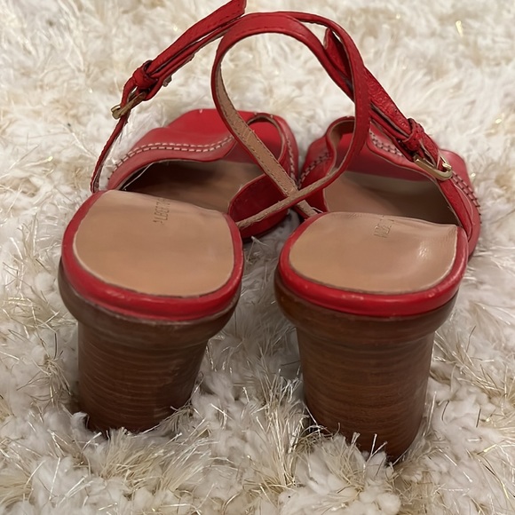 Alberto Fermani red leather strap sandals - Picture 3 of 3